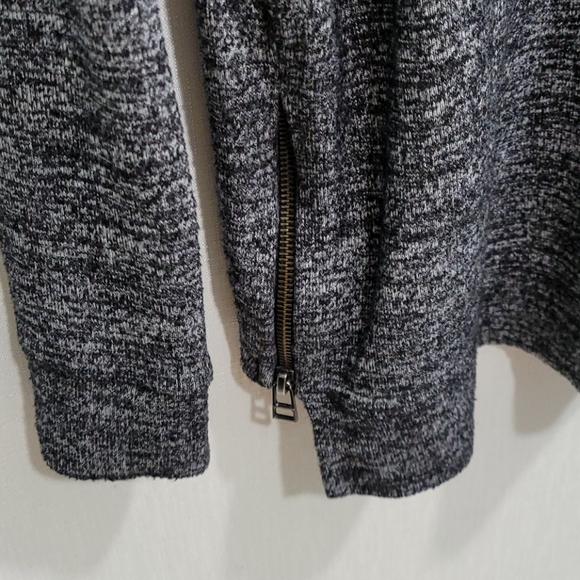 Velvet by Graham & Spencer Jersey Top Side Zip - Picture 3 of 6